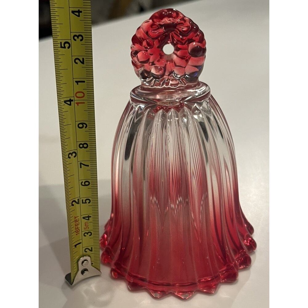 Wreath Christmas Holiday Red Clear Crystal Ribbed Glass Bell Decoration Decor - Picture 4 of 4